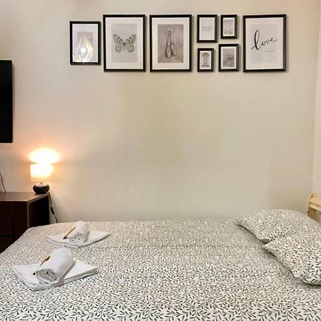 Halby Rooms In The Very Center Of Varsavia Esterno foto