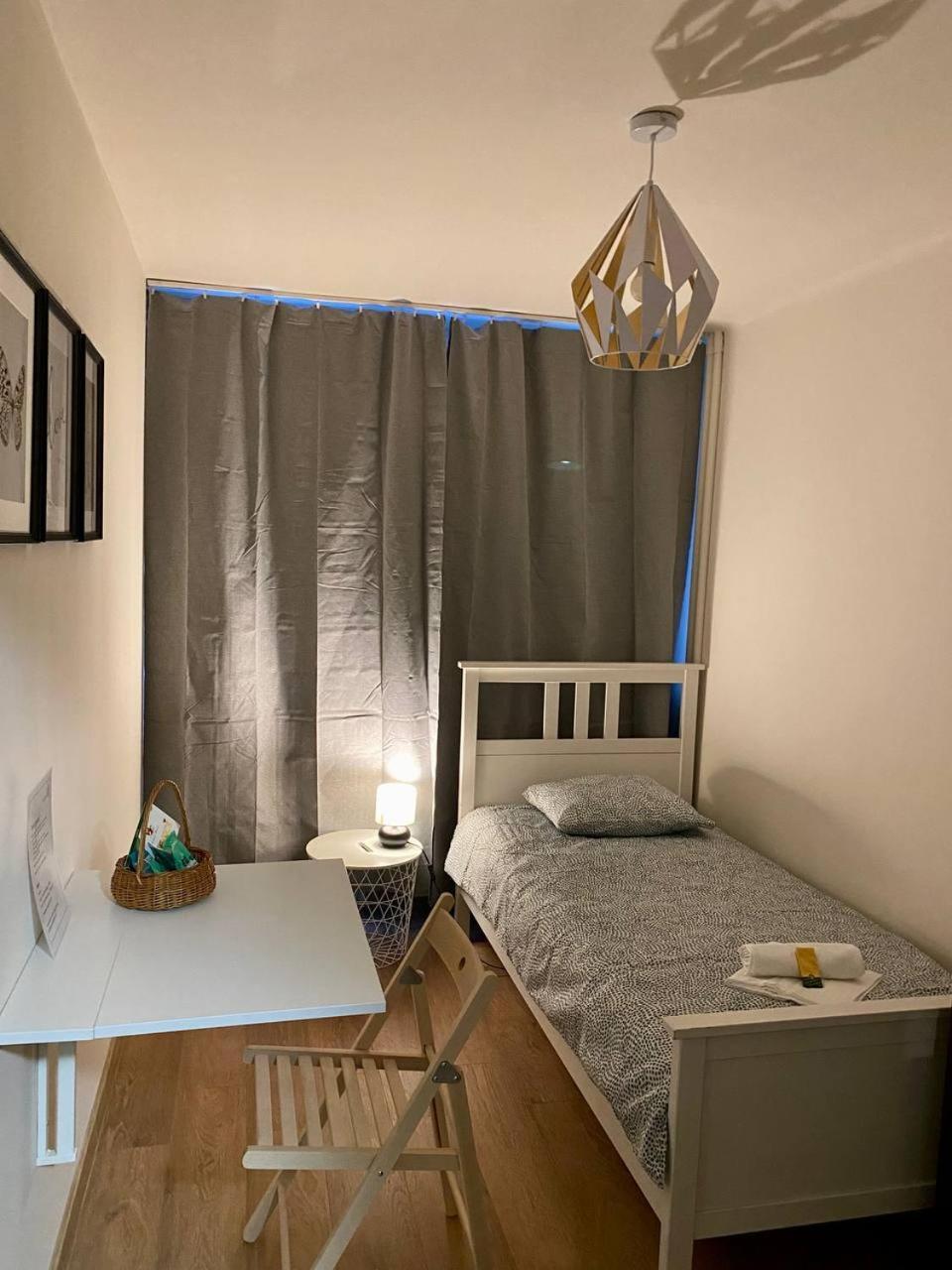 Halby Rooms In The Very Center Of Varsavia Esterno foto