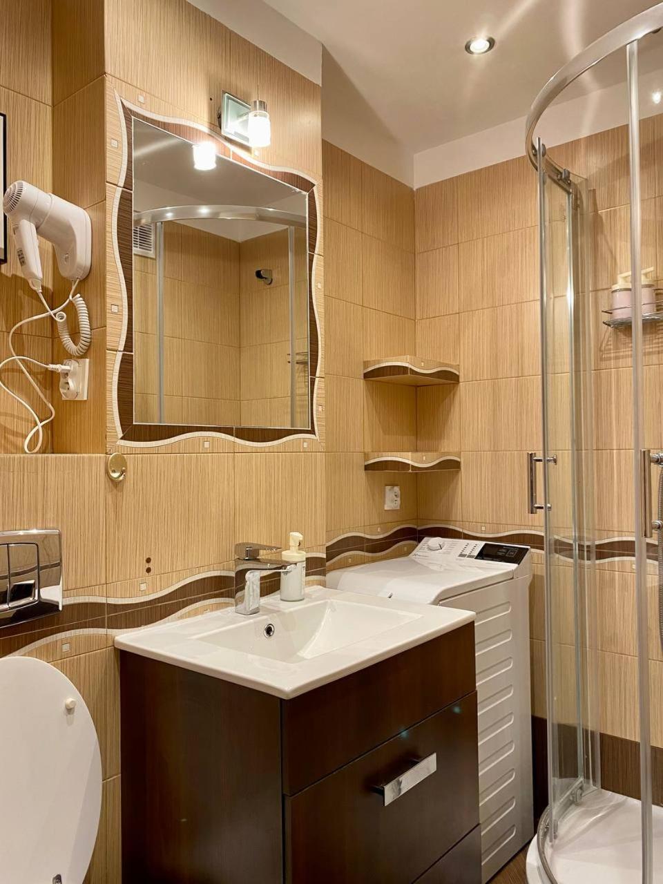 Halby Rooms In The Very Center Of Varsavia Esterno foto